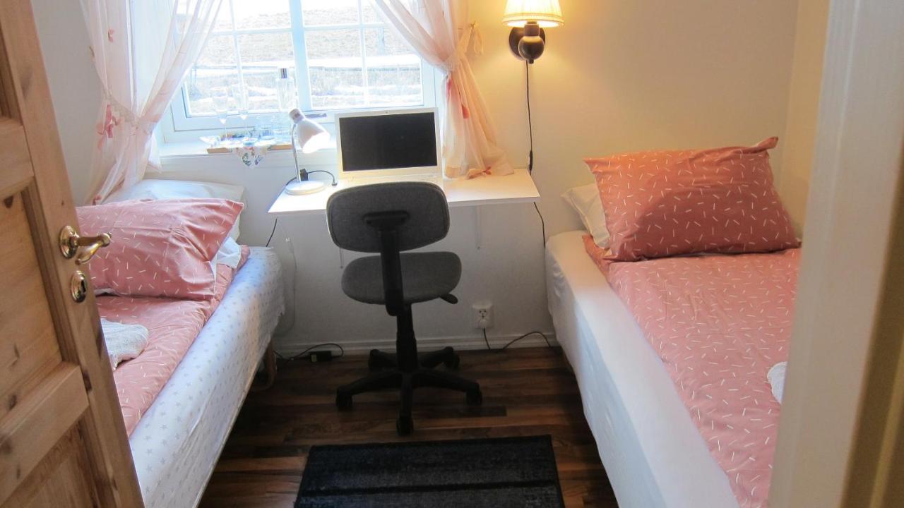 Heloise'S Accommodation Fredvang Buitenkant foto