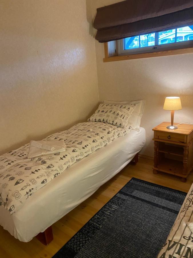 Heloise'S Accommodation Fredvang Buitenkant foto